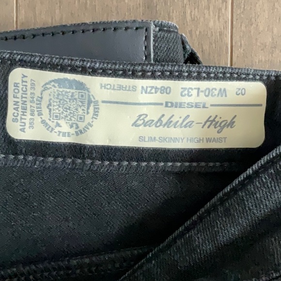 Diesel Babhila-High Skinny Jeans - Picture 10 of 13